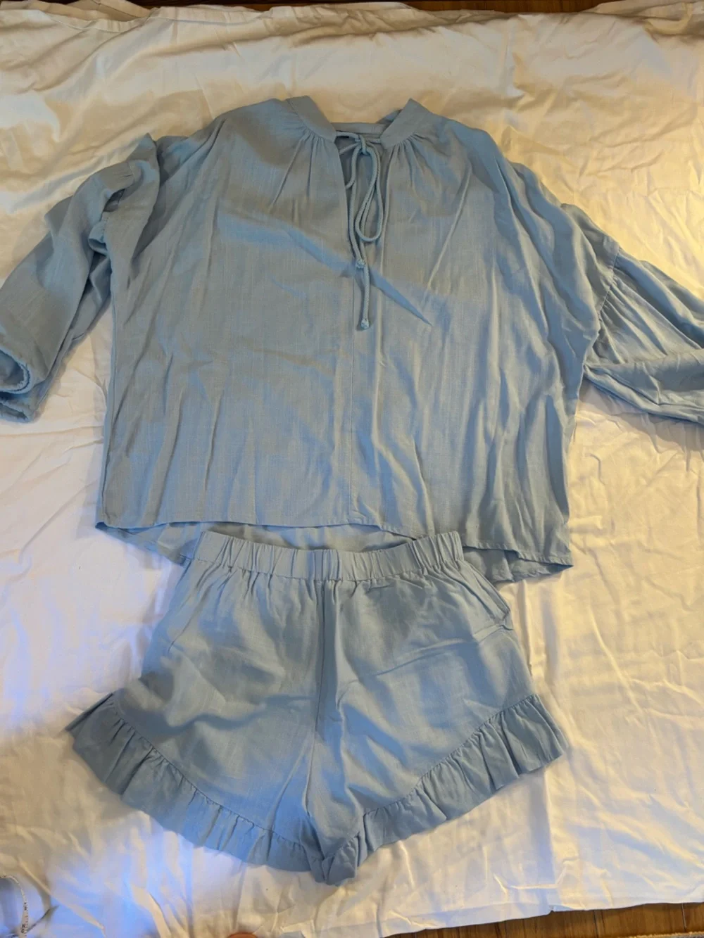 100% Cotton Blue Ruffle Lounge Set Two Piece Shorts & Top Coastal Minimalism L - Picture 2 of 11